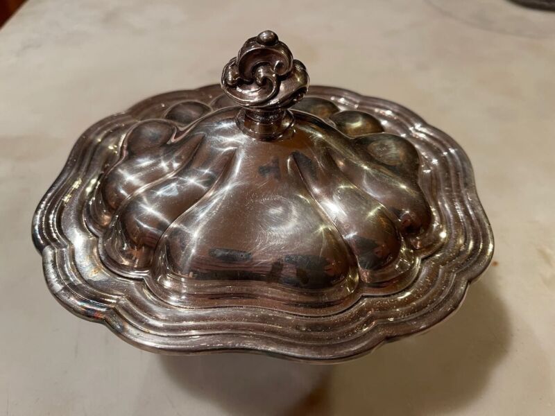 Old English Melon -Community Plate- silver plate covered large butter dish
