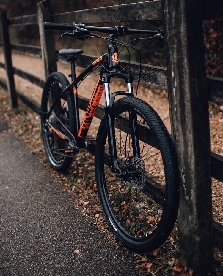 c100 mountain bike