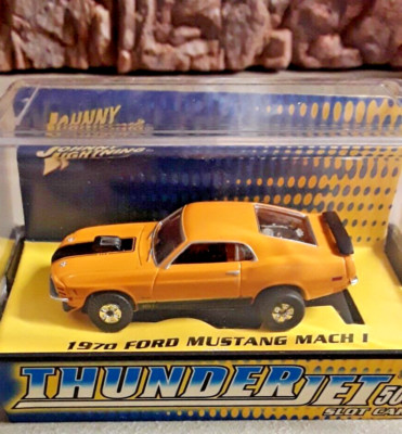 Johnny Lightning Thunderjet 500 1970 FORD MUSTANG MACH 1 - HO Slot Car (SC-28