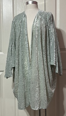 THE MUSES LOUNGE Women s Sage Green Velvet/Sheer Dolman Sleeve Cardigan NWOT  L