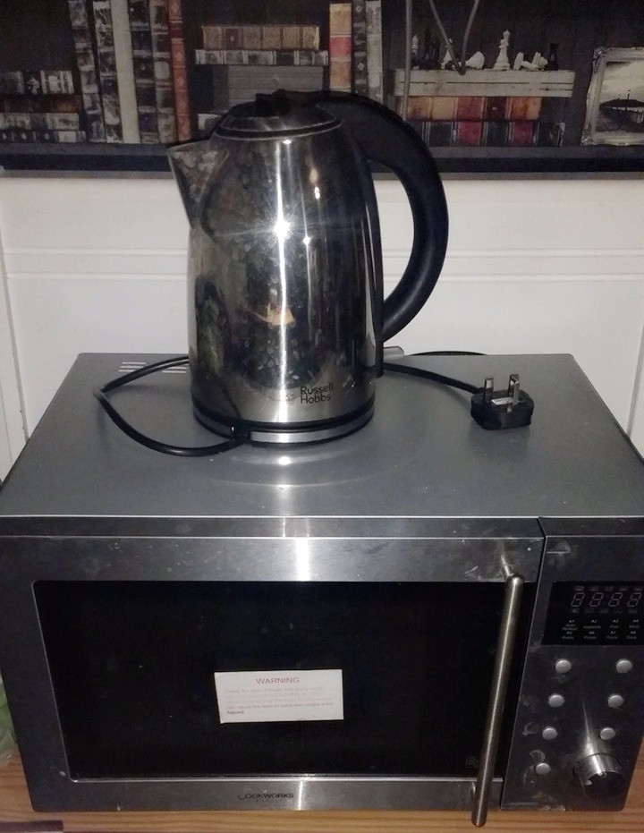 Microwave and kettle in Leicester, Leicestershire Gumtree