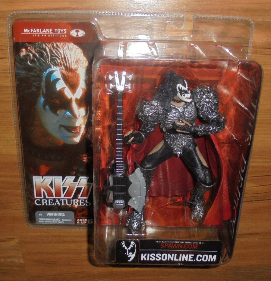 Kiss Creatures Kiss Creatures