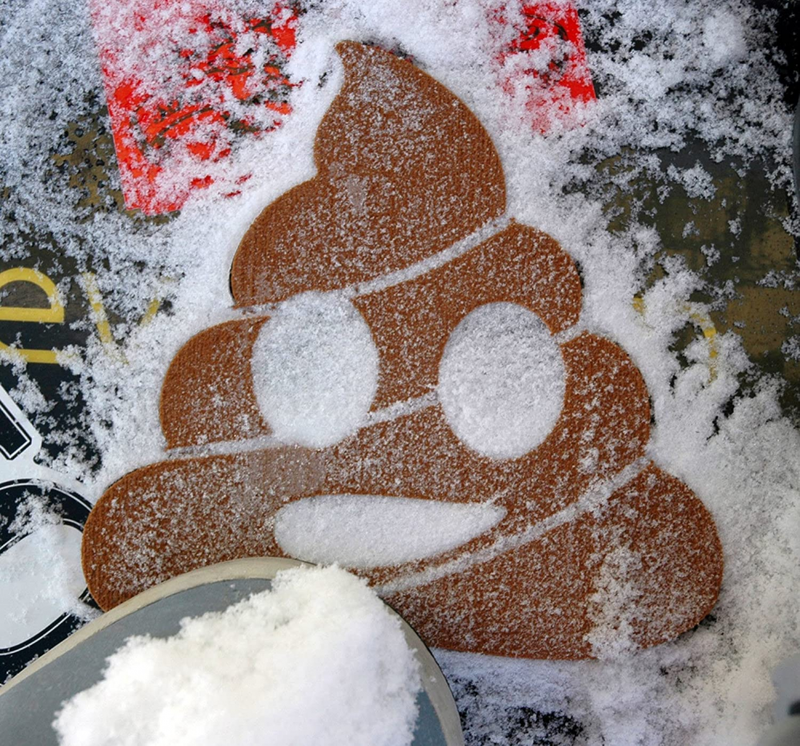 Toejamr - Snowboard Stomp Pad - Poo Emoji - Brown