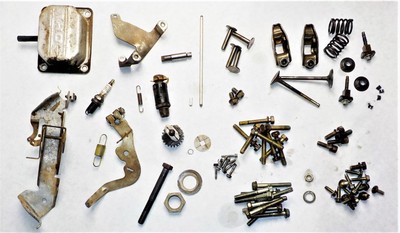 Briggs & Stratton V Twin Engine Assorted Parts & Hardware