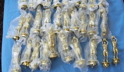 50 Gold Girls Womens Basketball Trophy Toppers New Old Stock FS