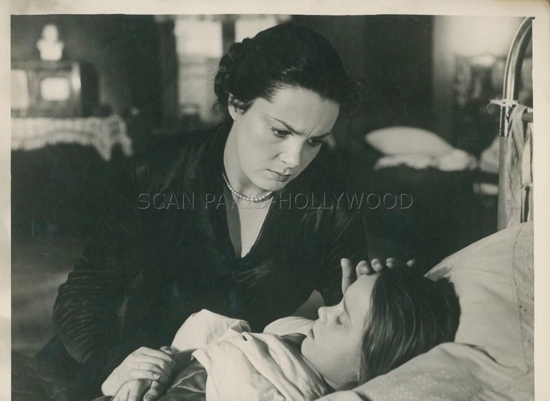 Elina Bystritskaya  Neokonchennaya Povest 1955 Photo Original #1