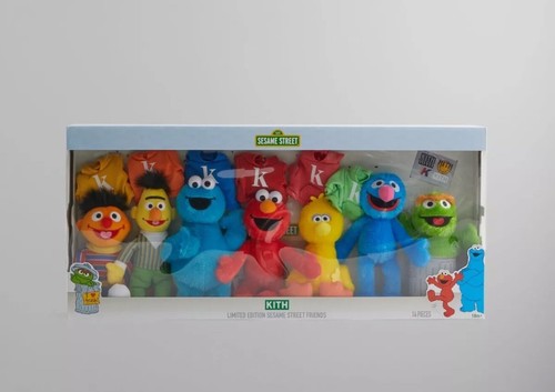 Kith Sesame Street Plush Set キス セサミストリート s-l400.jpg