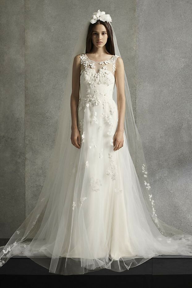 White by vera wang ウェディングドレス　US10 White by Vera Wang