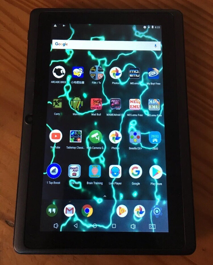 Portable retro arcade machine android tablet in Spalding