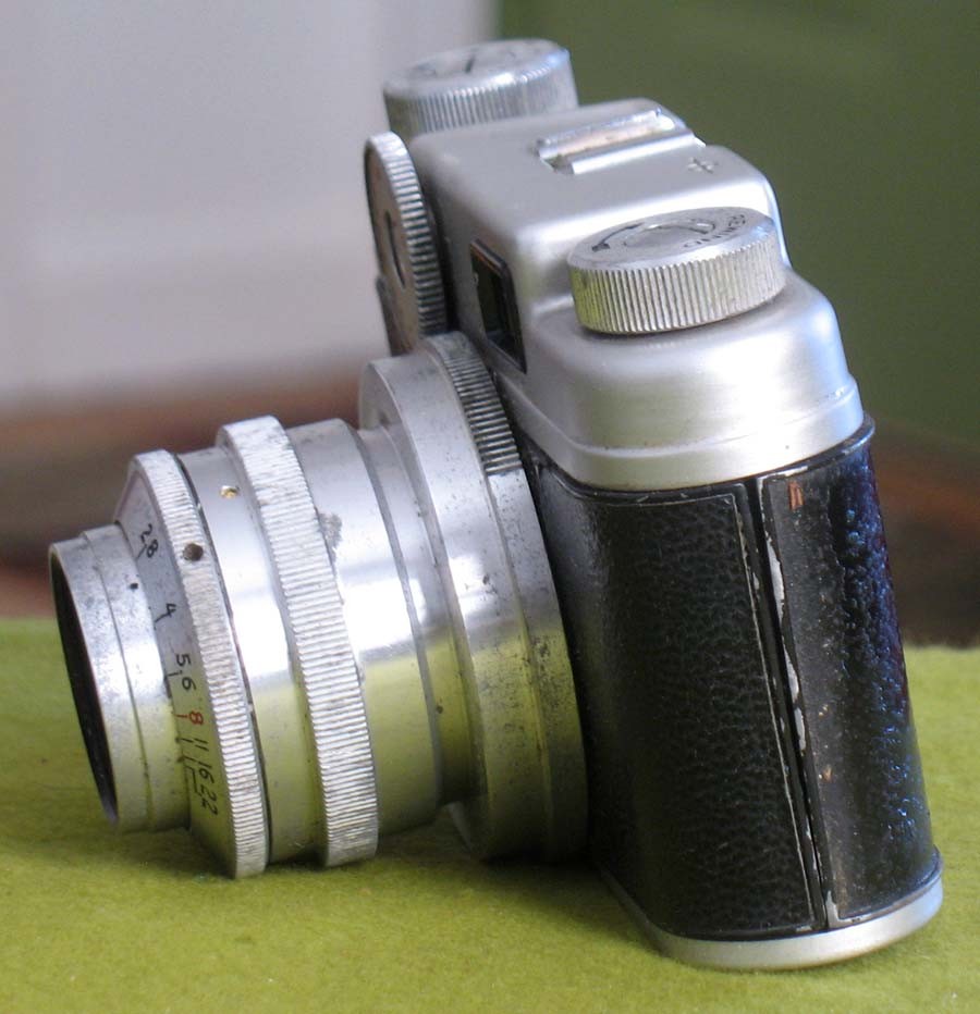 Vintage 1950s Argus C4 Range Finder 35mm Camera with Partial Case Sold AS IS C-4