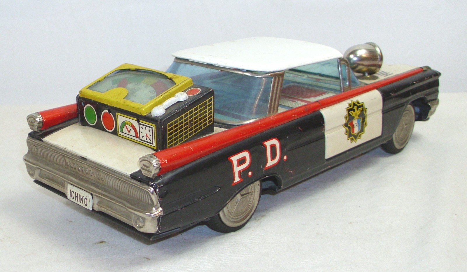 OLDSMOBILE 88 HIGHWAY PATROL HARD TOP LARGE TIN TOY FRICTION CAR ICHIKO JAPAN