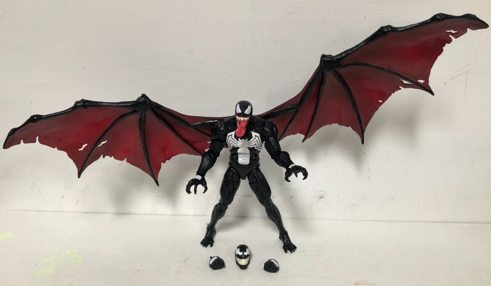 MEGWIN　MARVEL Venom スタチュー 約25cm MEGWIN様専用 MARVEL Venom スタチュー 約25cm - メルカリ