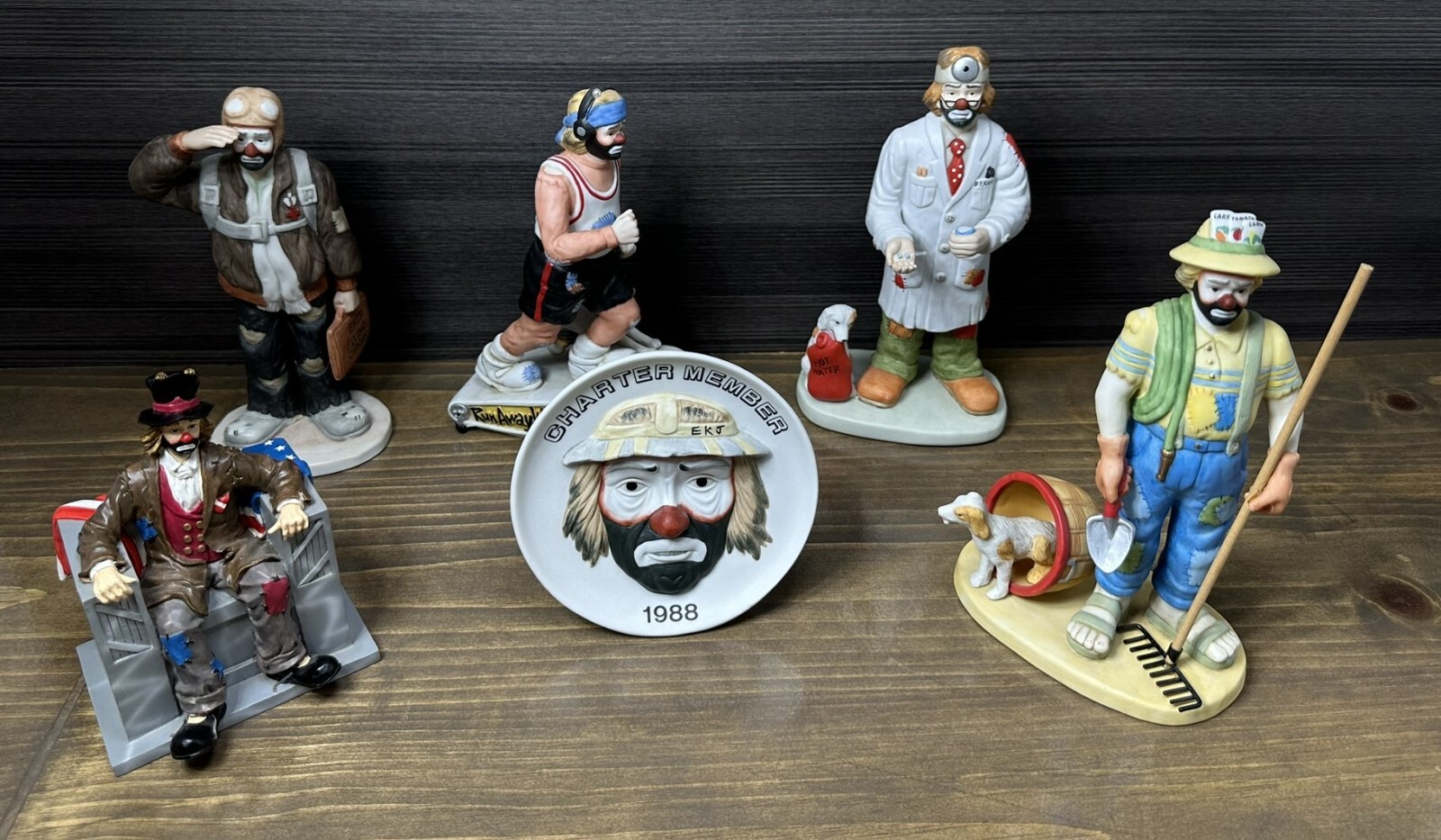 EMMETT KELLY JR.　エメット ケリー JR.　道化師人形 EMMETT KELLY JR 'SWEEPING UP' LIMITED EDITION - SIGNED | eBay