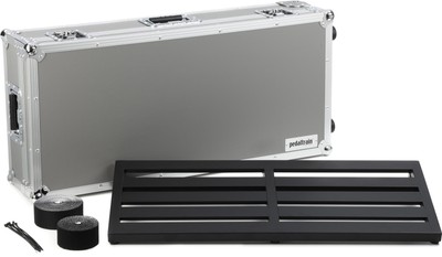 Pedaltrain Novo 32 32''x14.5'' Pedalboard with Wheeled Tour Case