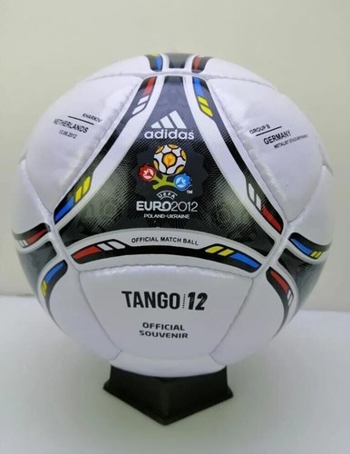 adidas TANGO12 Euro2012 サッカーボール　サイズ5 adidas UEFA Euro 2012 Tango 12 Official Match Ball Size 5 | eBay
