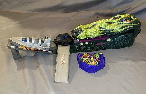 5～60’s ベトナム戦争時 RainParker 民間品 超激レア HOT WHEELS VTG 1:64 1969 REDLINE KING KUDA RARE OLIVE HONG