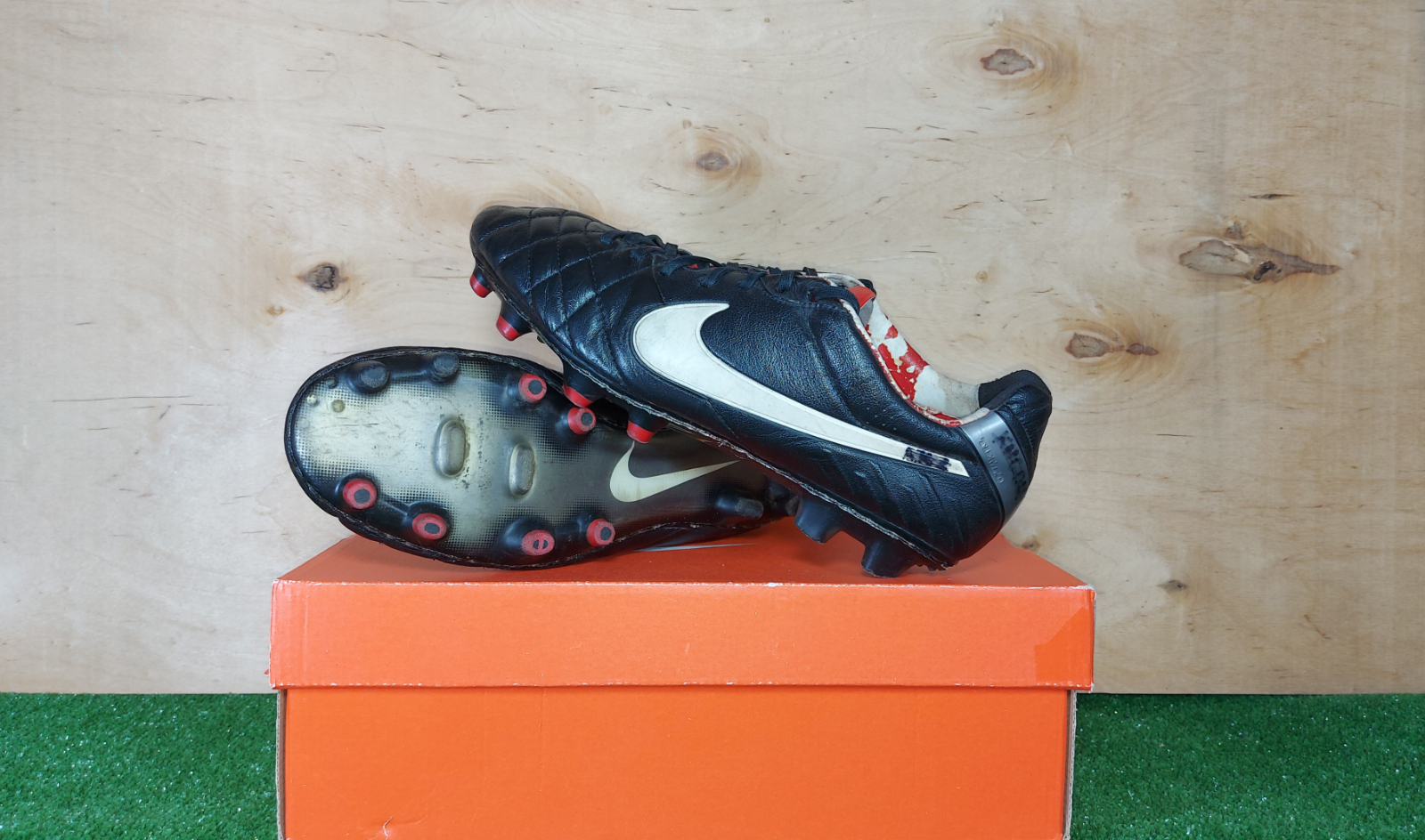 プ*読様 Nike Tiempo Legend IV FG サッカーシューズ 1 Nike Tiempo Legend IV FG'Dark Charcoal' – Boots Plug