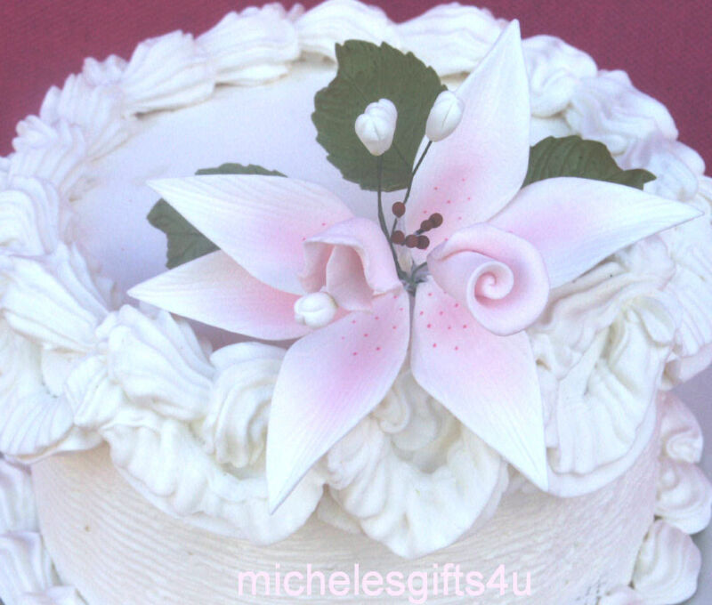 Sugar Gum Paste Pink Lily Rosebud & Sweet Pea Flowers & Leaves for Cake Decorati