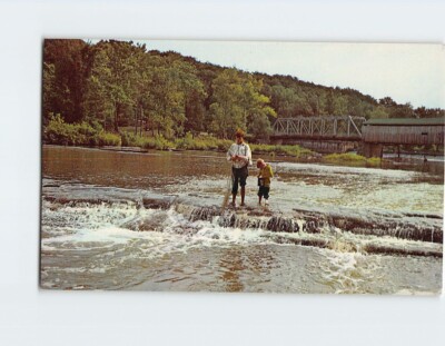 Postcard Grand River Scene Harpersfield Ohio USA
