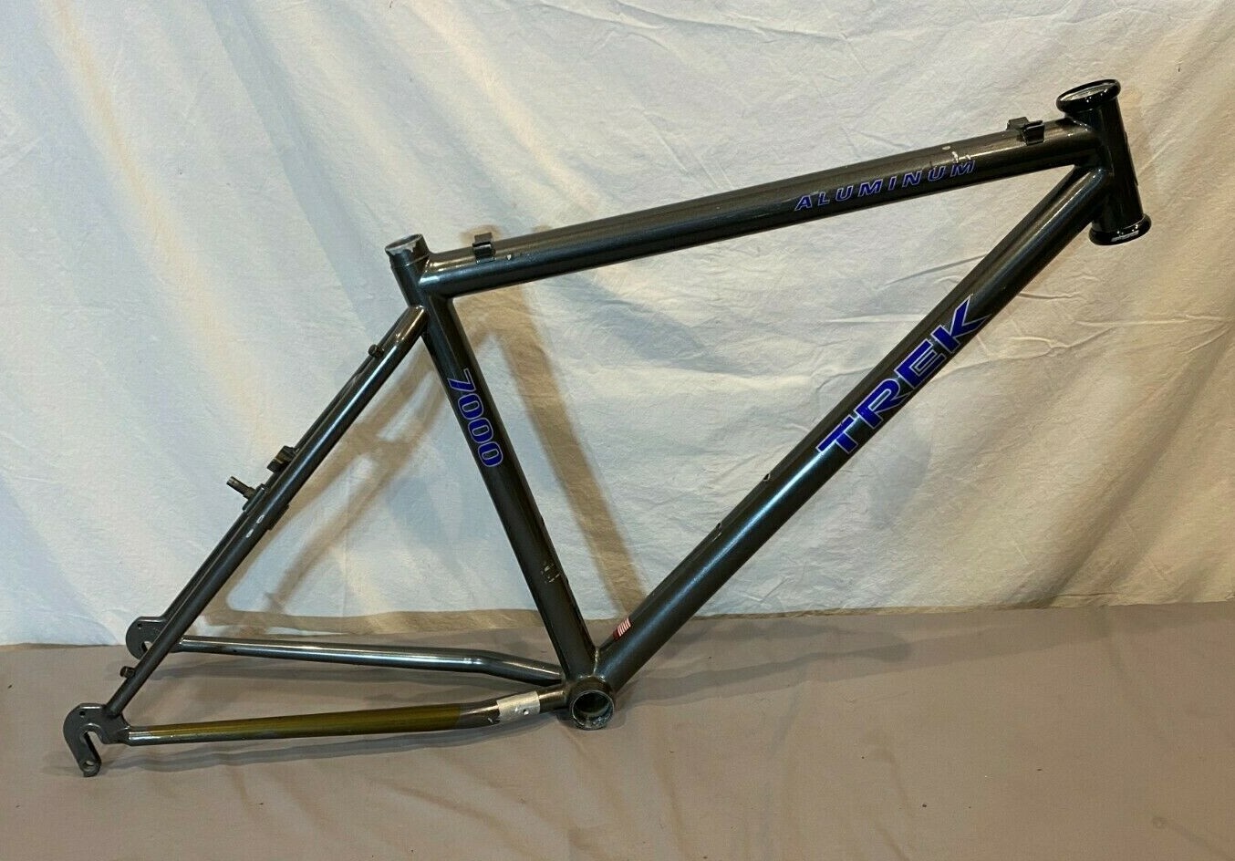 Vintage 1993 Trek USA 7000 16.5 Vintage 1993 Trek USA 7000 16.5