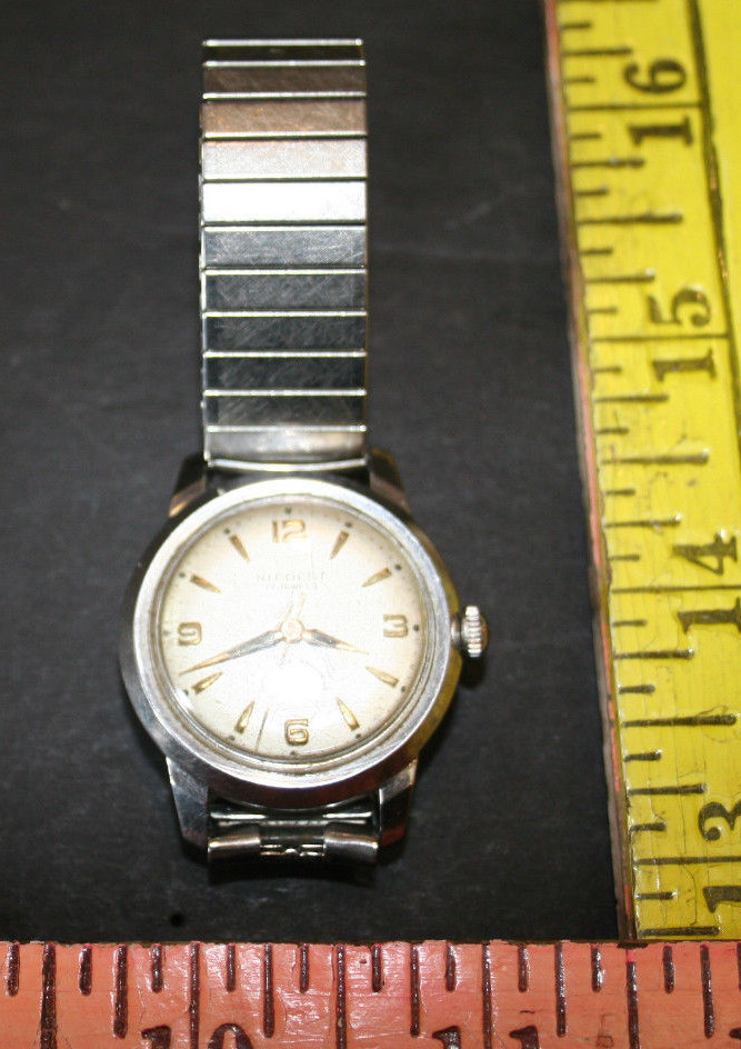 Vintage NICOLET Stainless Steel Incabloc Watch 17J Unbreakable Mainspring