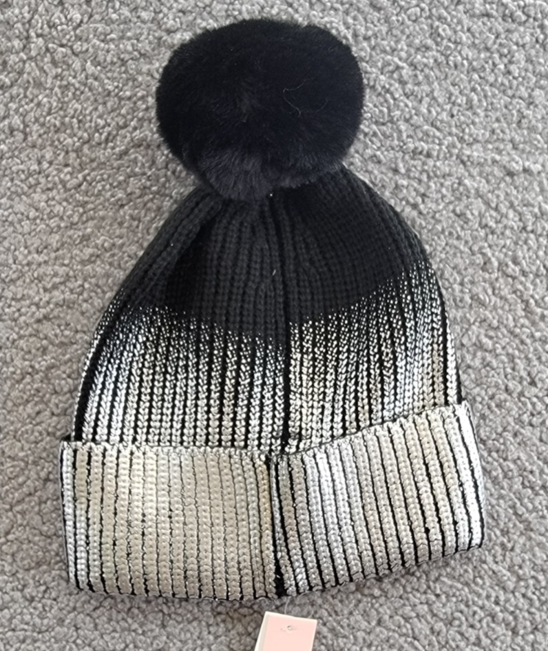 AQUA Ombré Knit Beanie Women's One Size Silver/Black Folded Cuff Pom Pom At Top - Picture 10 of 14