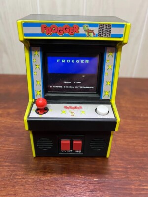 Mini Arcade Classics Konami FROGGER Game Handheld Retro TESTED