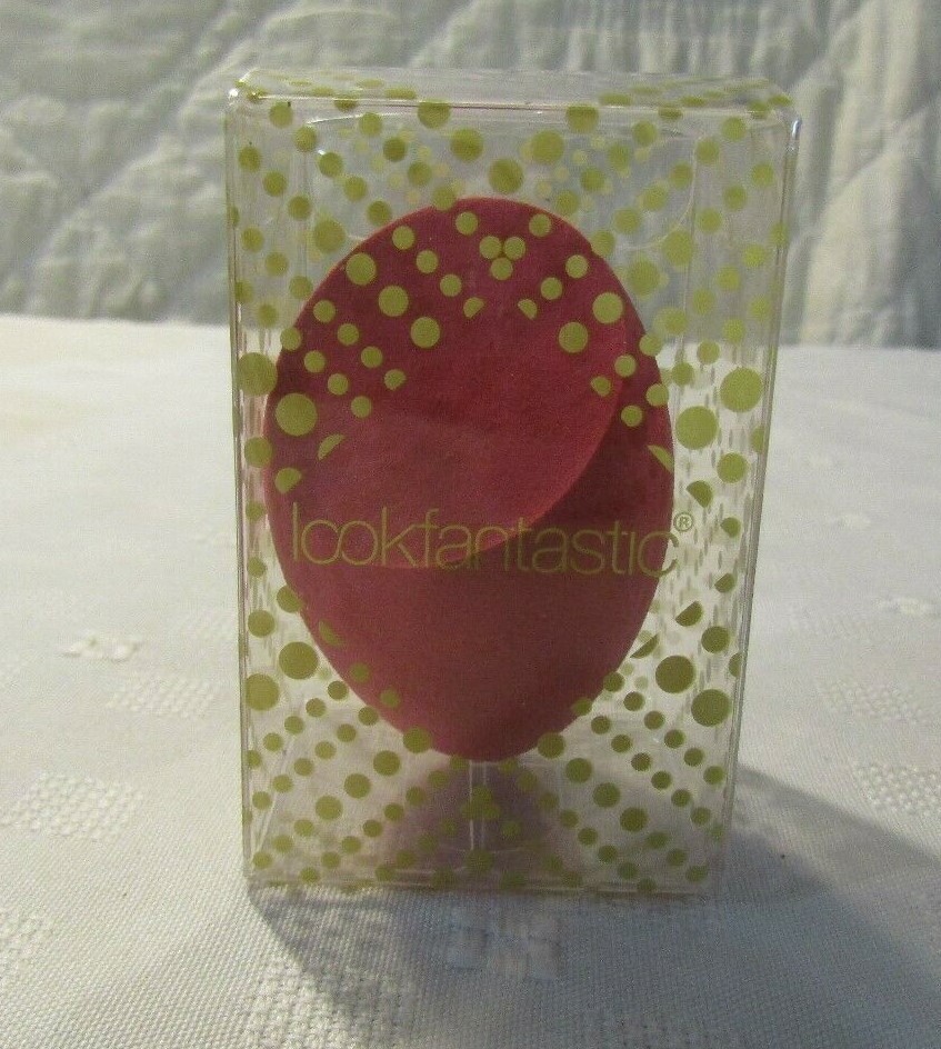 NIB-Original Beauty Blender-larged w/ many amgles& bonus beauty item