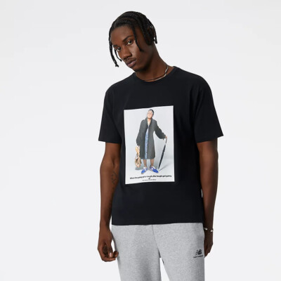 

Мужская футболка New Balance Essentials Grandma SS Lifestyle черный, New Balance Essentials Grandma SS Lifestyle T-Shirt