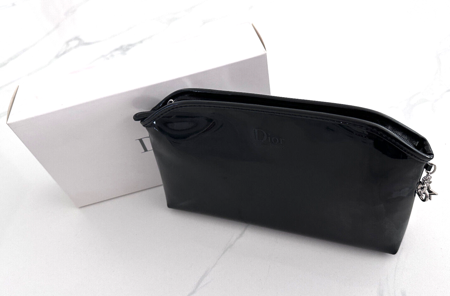Dior 非売品メイクバッグ Dior Black Patent Leather Zipped Makeup Pouch | eBay
