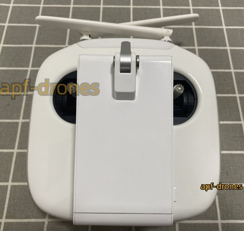 DJI PHANTOM4 PRO V2.0 純正 送信機 プロポ GL300L Amazon | DJI Phantom 4 Pro v2.0 純正送信機プロポ GL300L