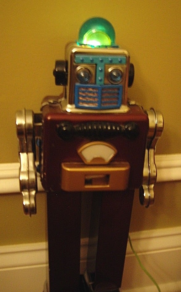 Papa San prototype Batt op All tin R/C Robot very unique 1 of a kind Robot & Box