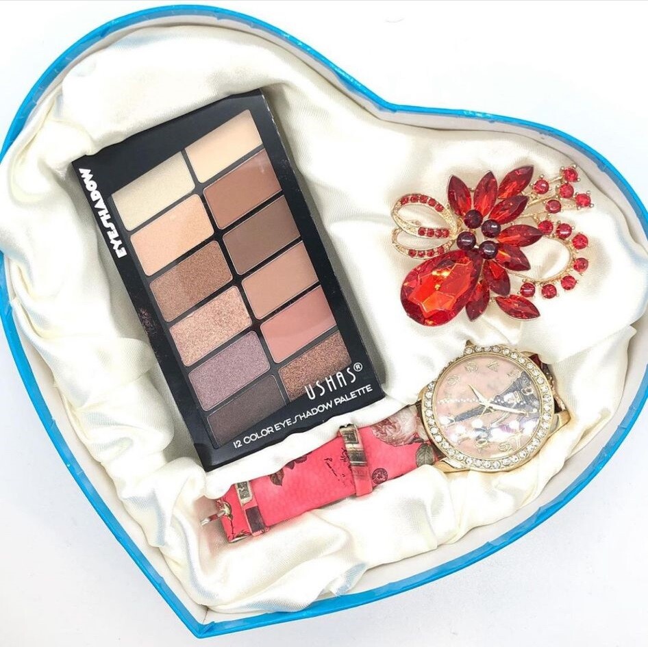 Set Regalo Donna Orologio Spilla Trucco Occhi Trousse In Cofanetto Cuore lac