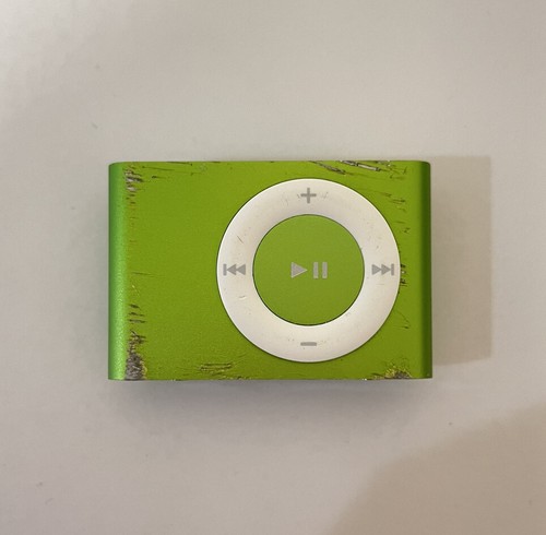 iPod shuffle　Green Apple iPod shuffle 4th Generation Green 2GB A1373 MC750LL/A