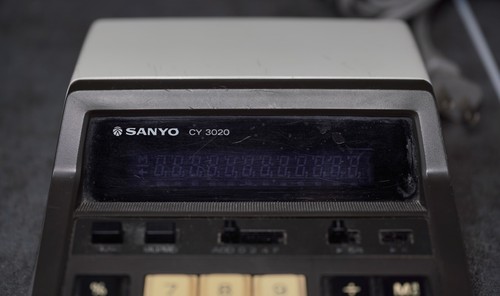 Vintage Sanyo CY 3020 Desktop Adding Machine Calculator VFD Display