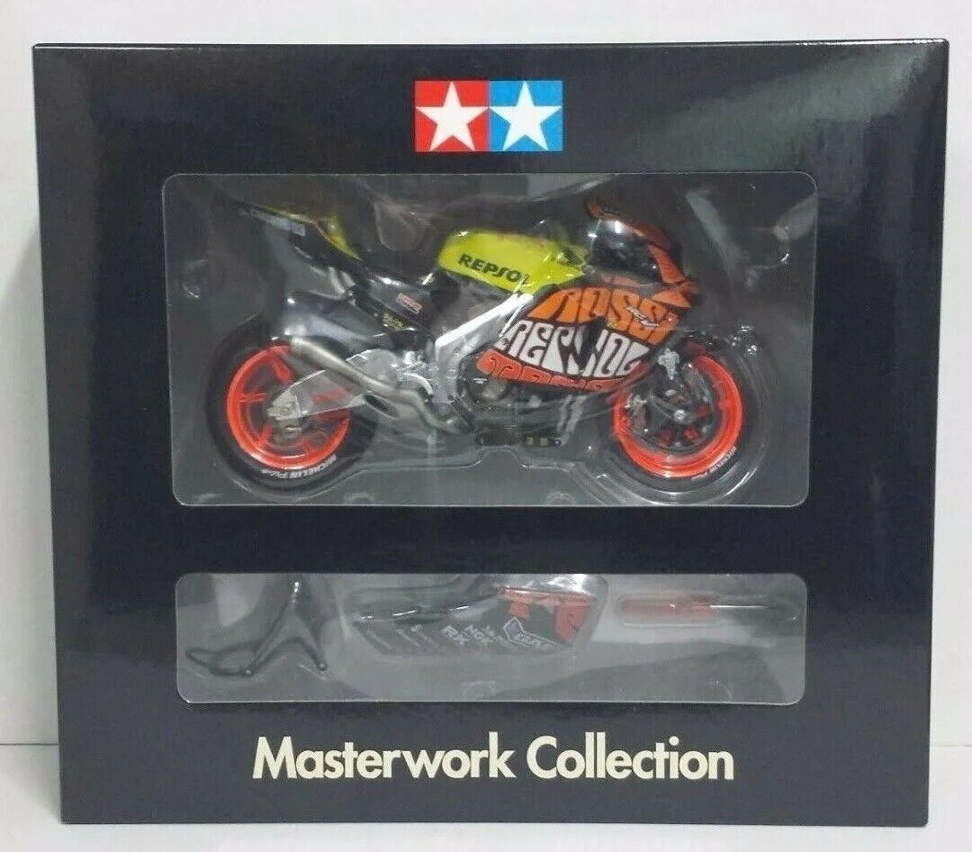 Tamiya Masterwork Collection Honda 21019 1/12 Repsol RC211V Tamiya Masterwork Collection Honda 21019 1/12 Repsol RC211V