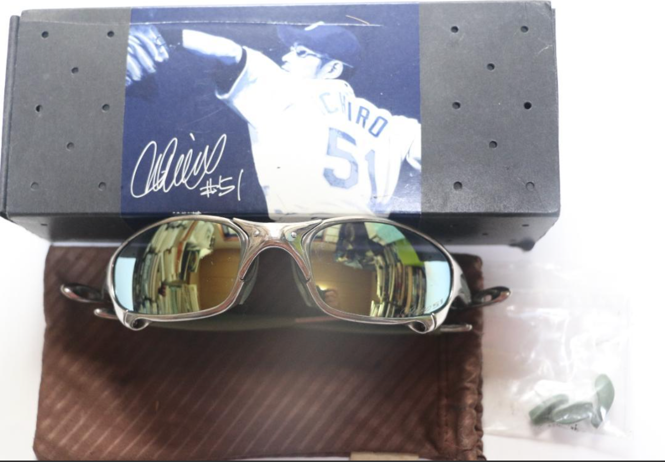Oakley sunglasses Ichiro Juliet X-metal 12-684 3rd valuables Oakley sunglasses Ichiro Juliet X-metal 12-684 3rd valuables