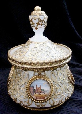 Grand Tour White Opaline Covered Box