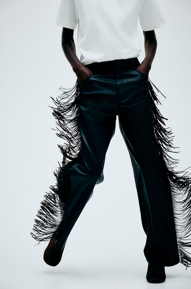 パンツ A FERRETTI Woman Pants Black 03111618 0555 30354444OC_14_f.jpg?impolicy=