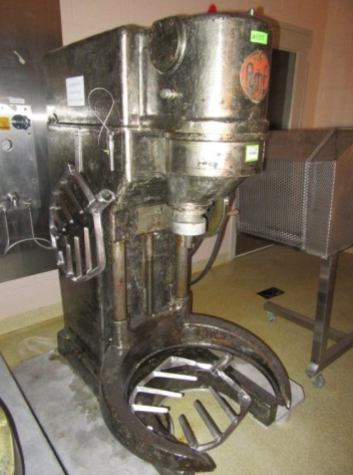 AMF Glen Mixer/ Model 74-47 / +/- 140 qt / Planetary Mixer