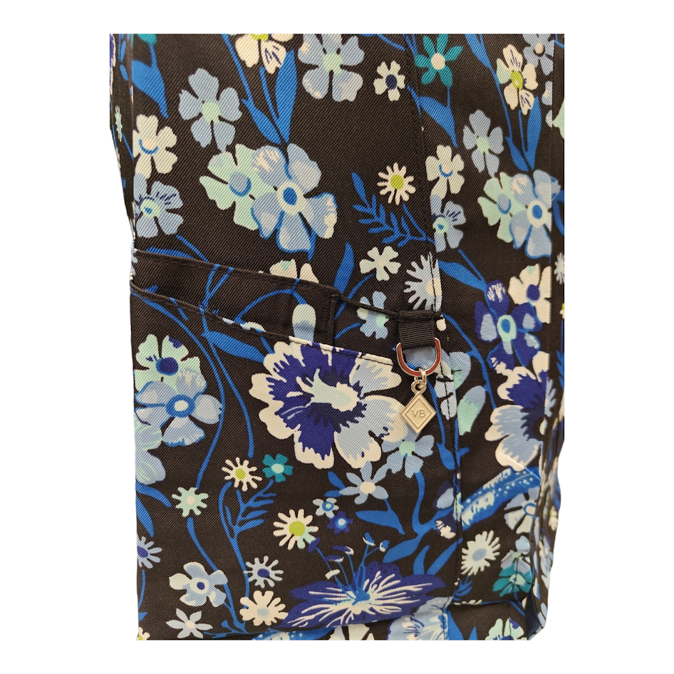 Vera Bradley Halo V6117 MGB Moonlight Garden Black V-Neck Print Scrub Top