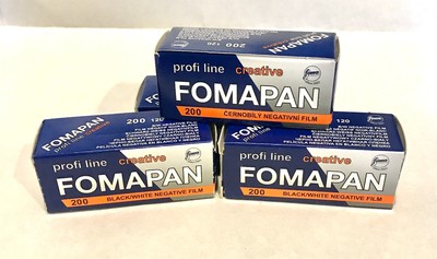 Fomapan Creative B&W 120, 200 ISO, 4 Rolls, FRESH!