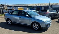 2006 Ford Focus 2.0 Ghia 4dr Auto SALOON Petrol Automatic