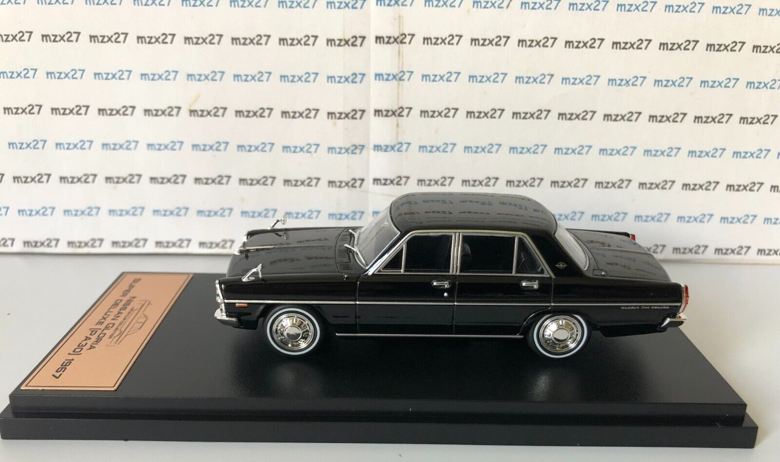 Car Isuzu 117 Coupe (PA90) 1968 1/43 Hachette Japan Car