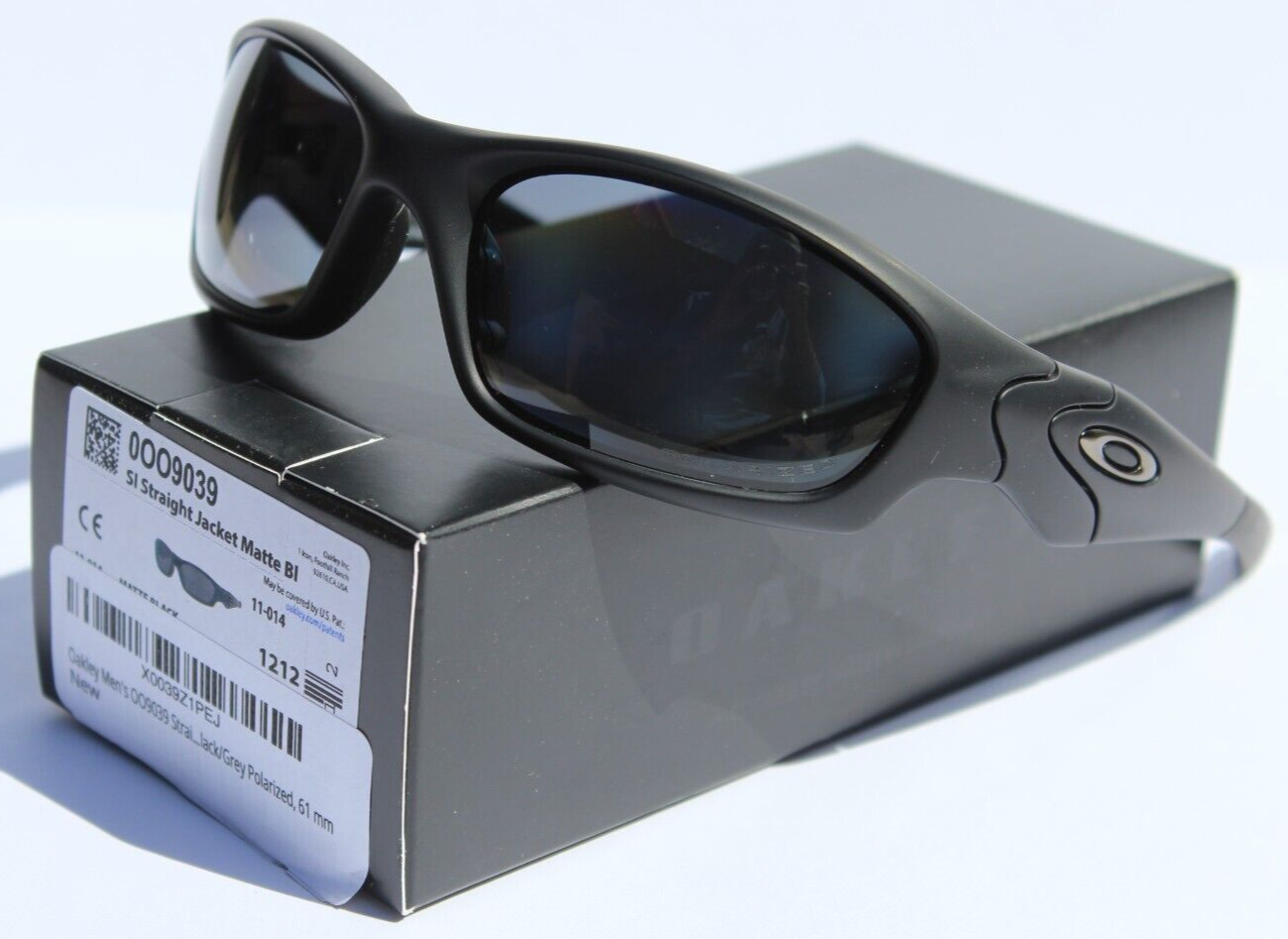 OAKLEY SI Straight Jacket POLARIZED Sunglasses Matte Black OAKLEY SI Straight Jacket POLARIZED Sunglasses Matte Black