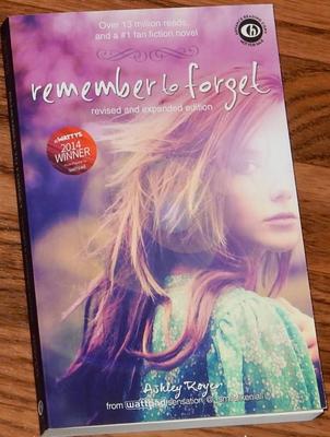 Remember to Forget SIGNED by ASHLEY ROYER Advance Reading Copy Paperback 2016