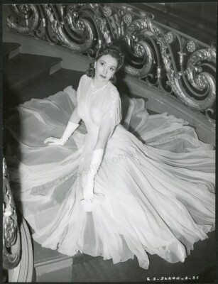 NANCY KELLY in STYLISH PORTRAIT by WALLACE Original Vintage 1940s Photo