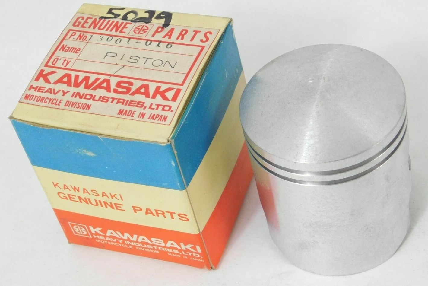 1 NOS Genuine KAWASAKI B8 B8S 150 SUPER 1965 PISTON STD