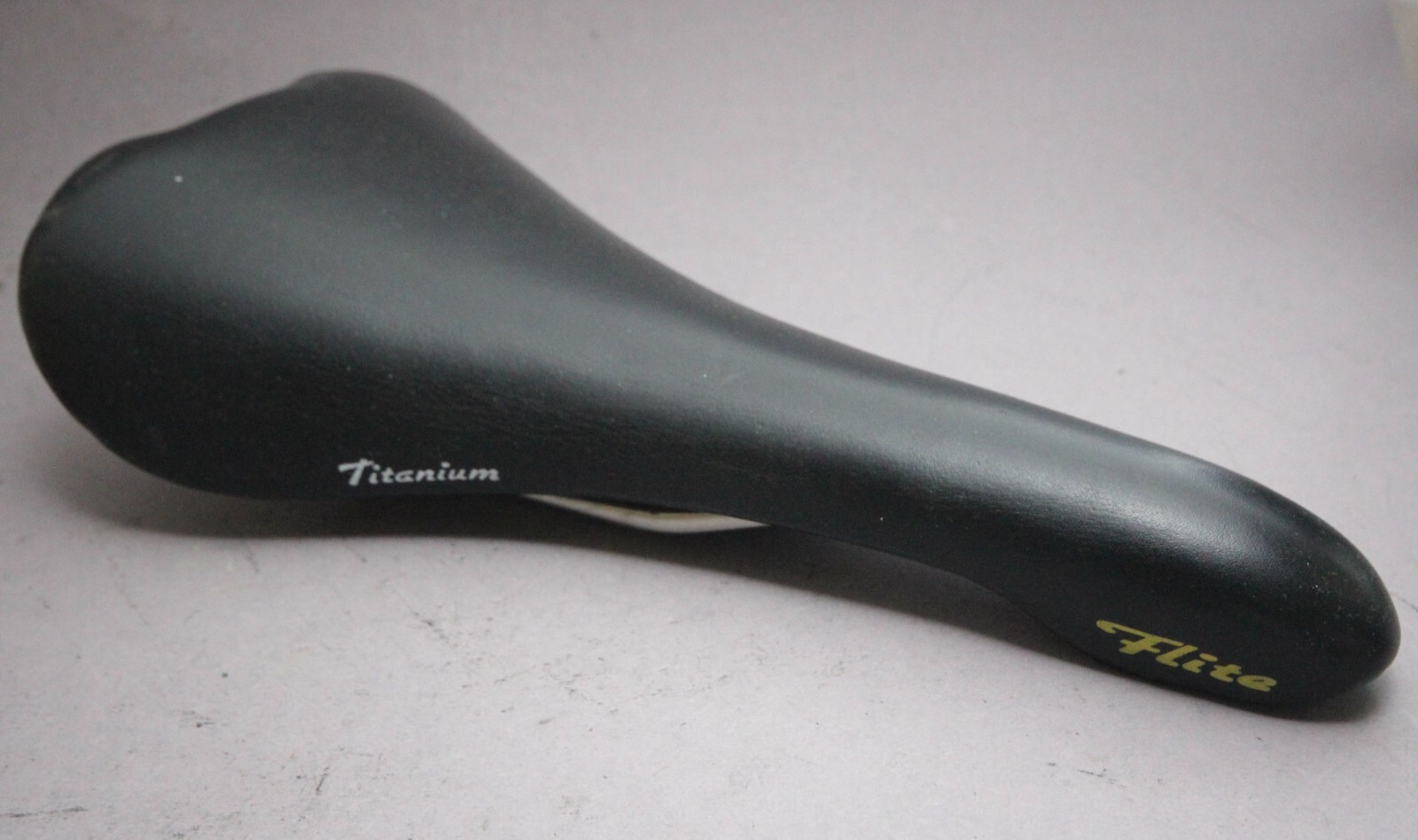 Selle Italia Flite Titanium 旧ロゴ 刺繍 セッレイタリア FLITE 1990 embroidery 刺繍ロゴを復活させた