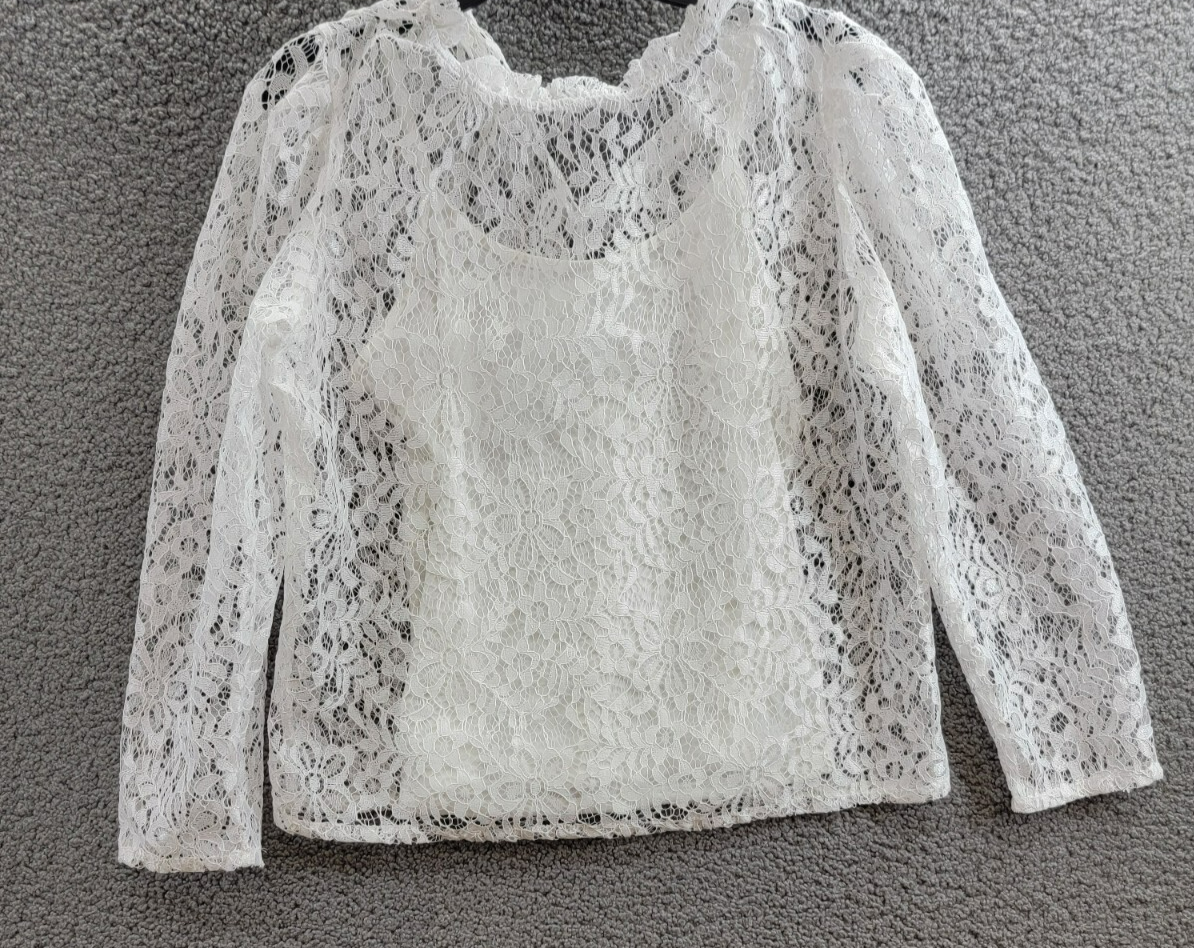 KOKO + MASON Long Sleeve Lace Top Women's S White Ruffled Button Back Closure - Picture 2 of 15